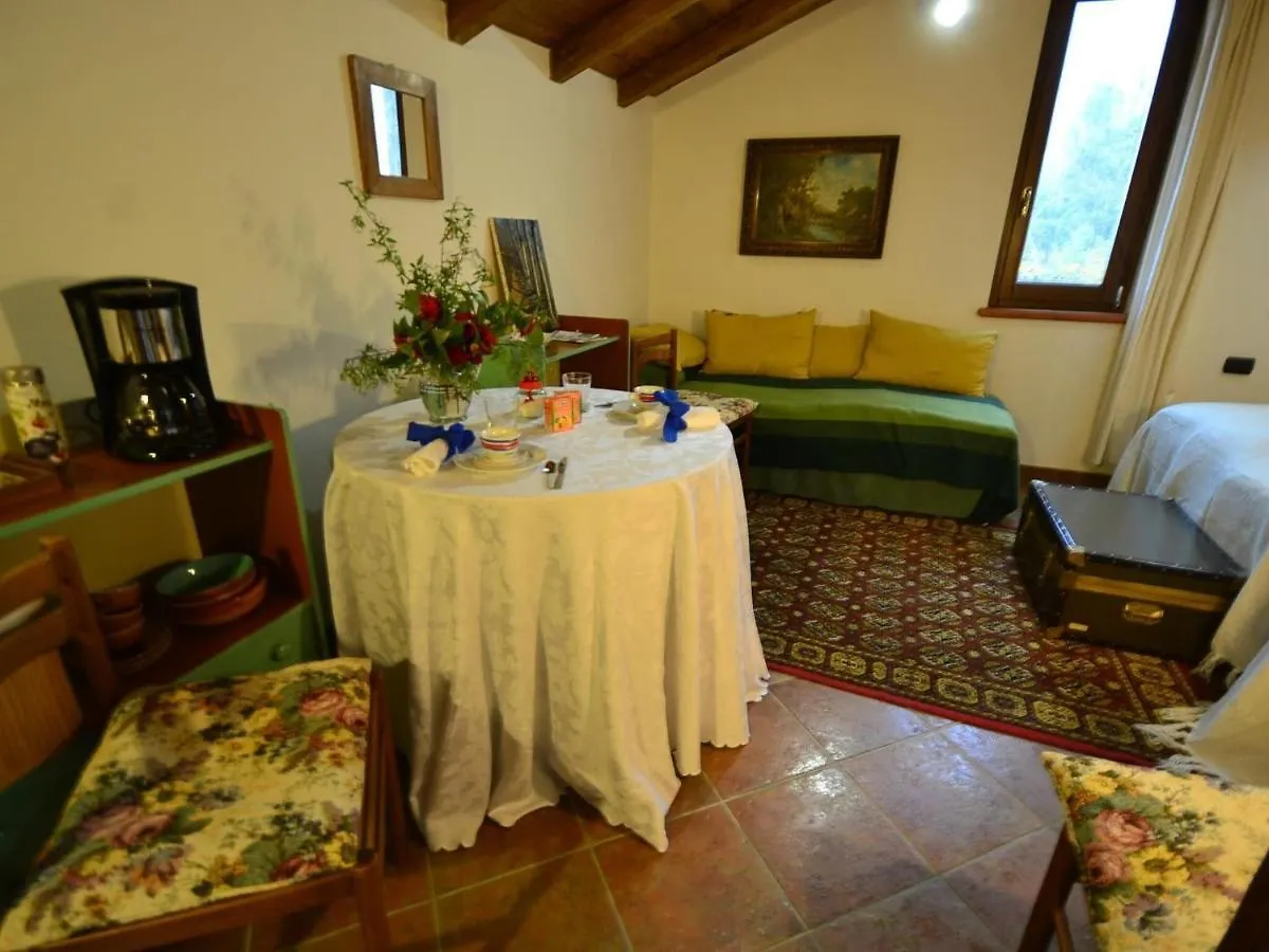 Apartment Belvilla By Oyo Nidino Del Gufo Vezzi Portio